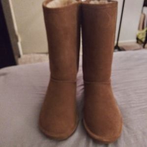 BearPaw Mid-claf Boots